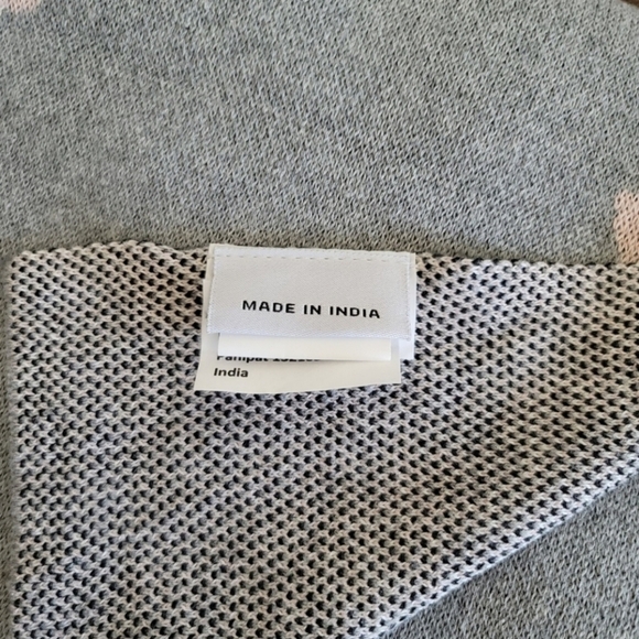 Made in India Baby Infant Fawn Deer Bambi Pink Gray Throw Blanket - Picture 4 of 6